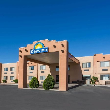 Days Inn By Wyndham Benson Exterior photo